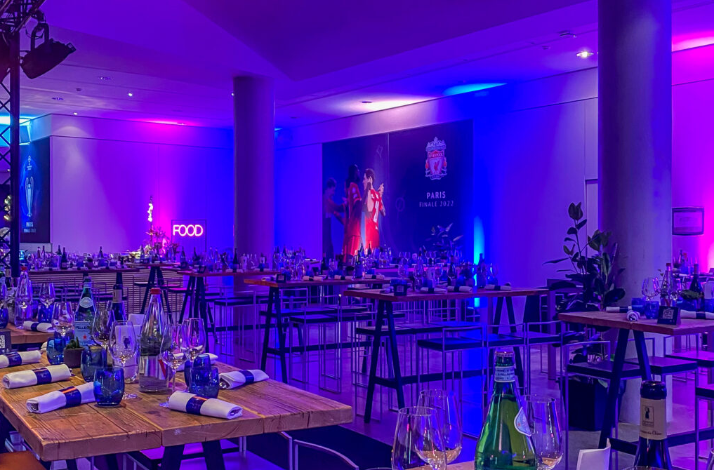 Scénographie et ambiance lumineuse des espaces VIP