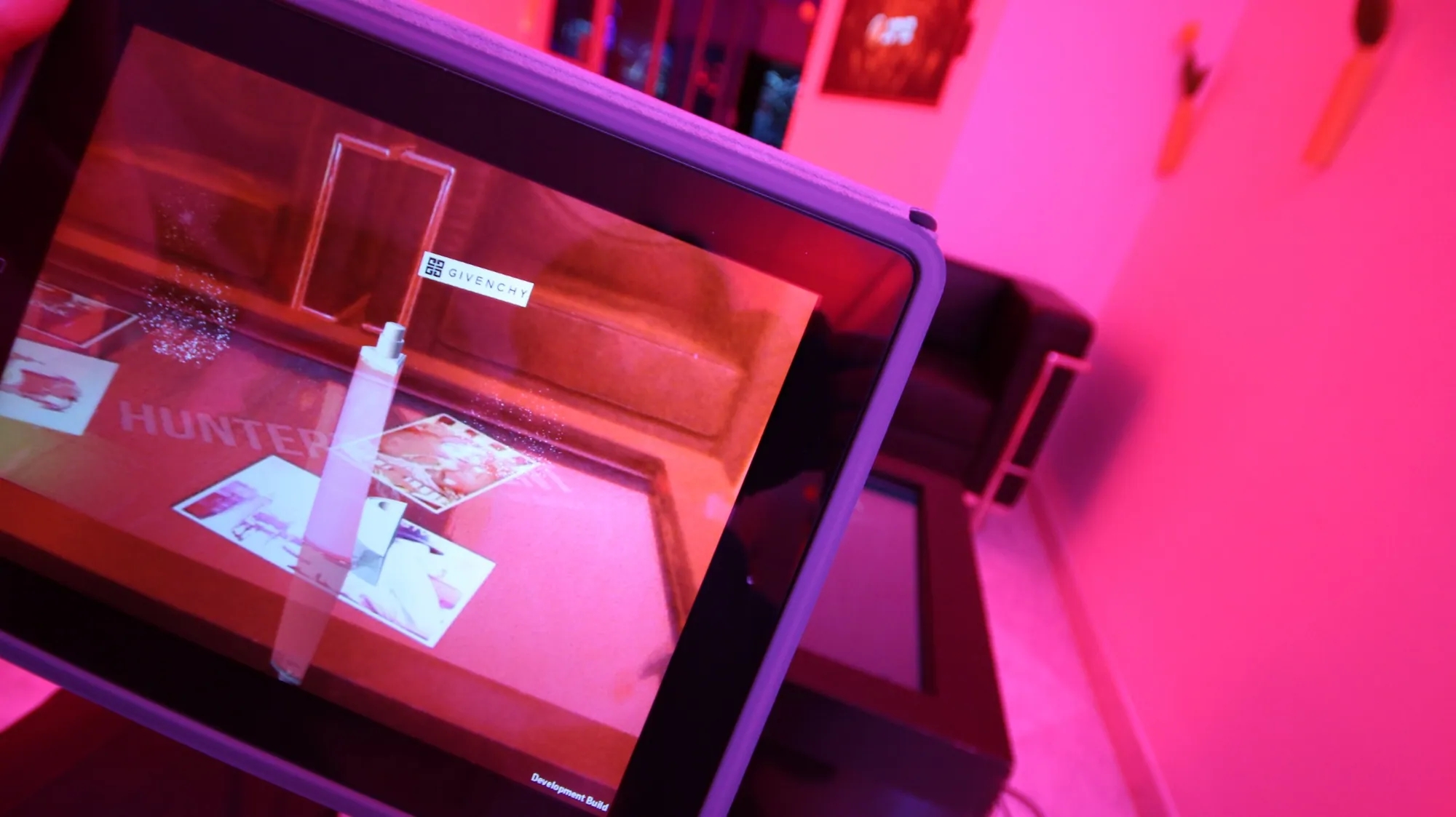 Réalité augmentée sur tablette, animation, agence événementielle Moon